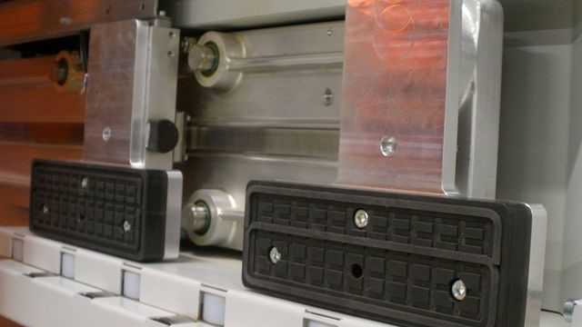 PRINDERI PENTRU TOATE TIPURILE DE MATERIALE